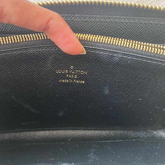 Louis Vuitton Zippy Wallet shades- monogram - Picture 10 of 11